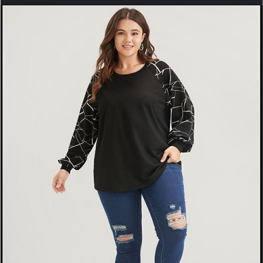 NWT BLOOMCHIC BLOUSE